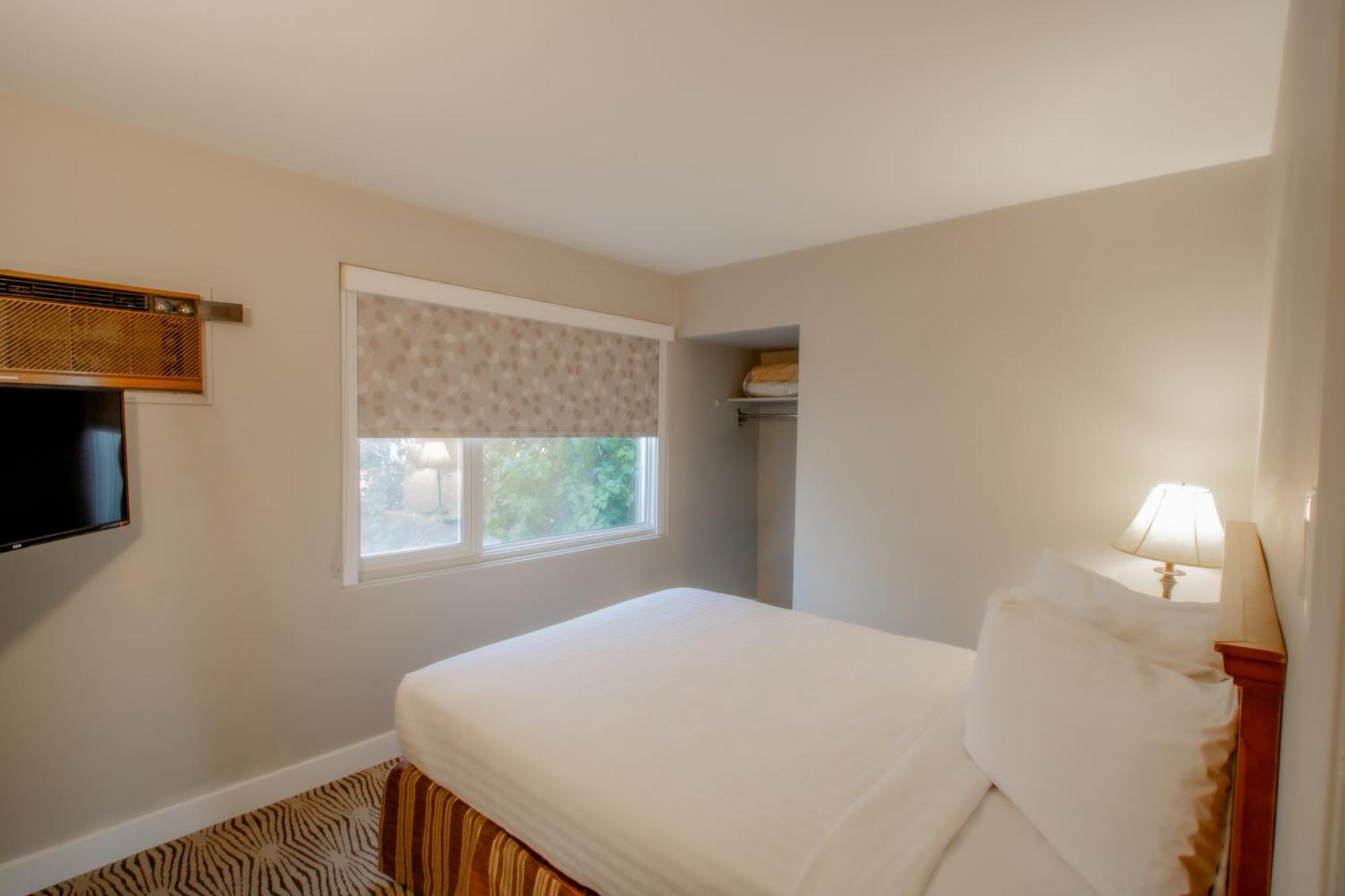 Scott'S Inn & Suites Kamloops Ngoại thất bức ảnh