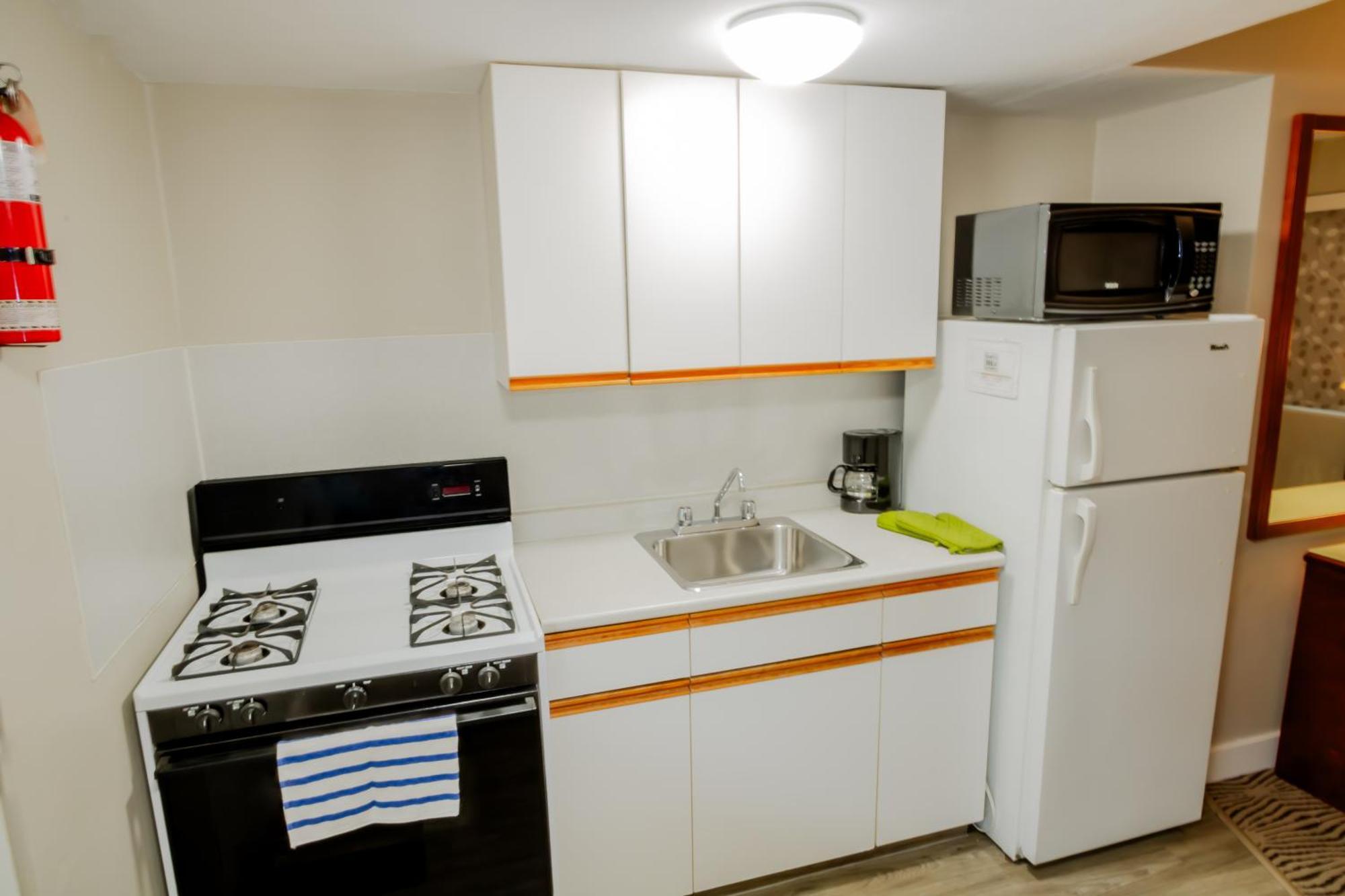 Scott'S Inn & Suites Kamloops Ngoại thất bức ảnh