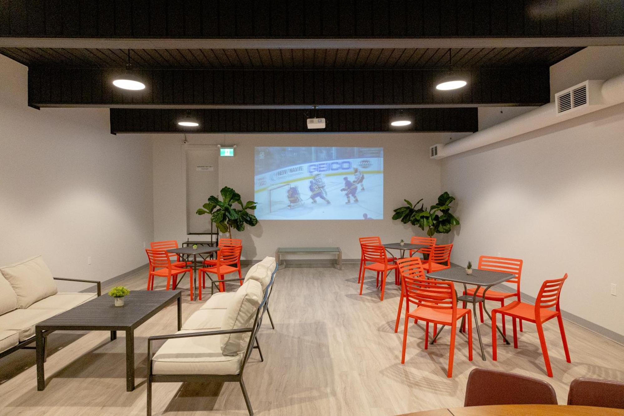 Scott'S Inn & Suites Kamloops Ngoại thất bức ảnh