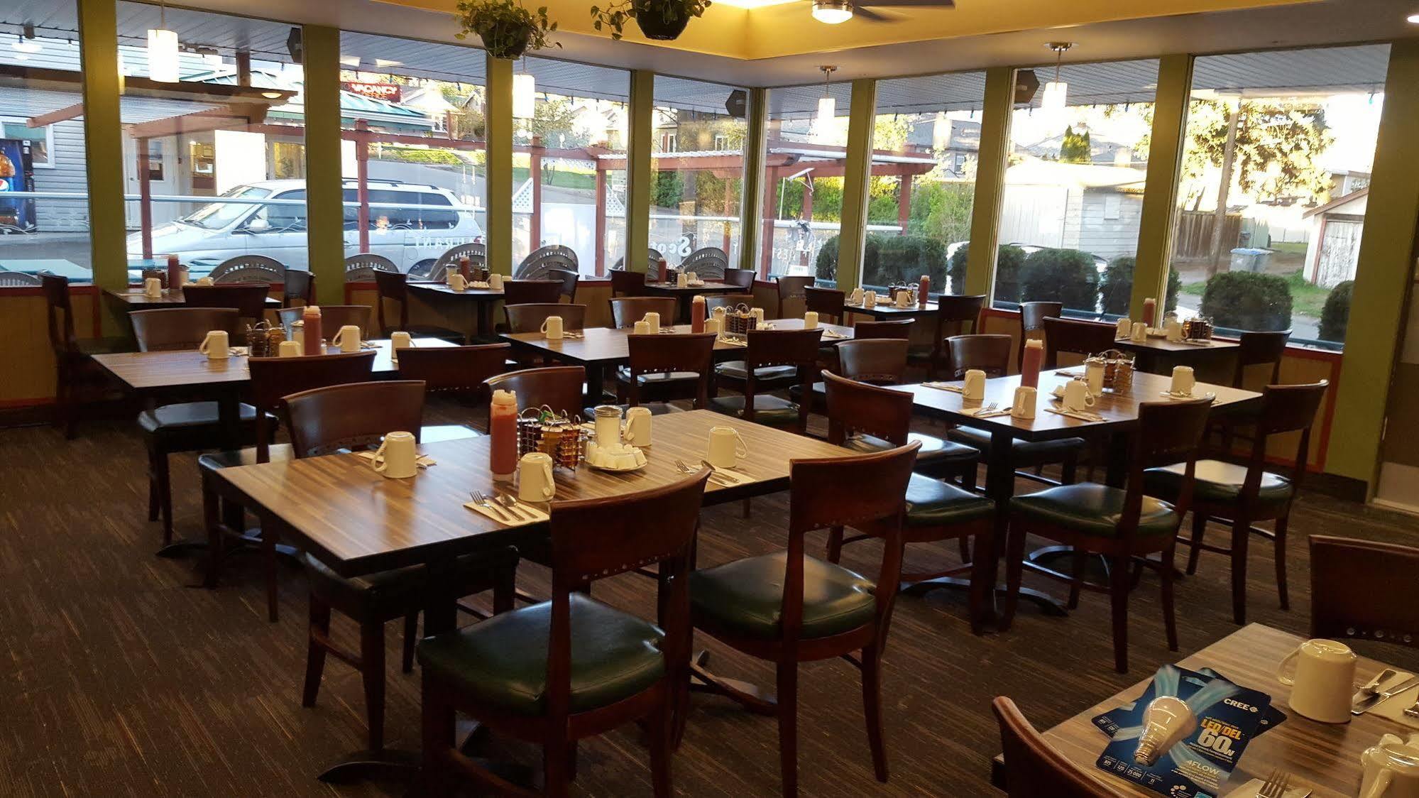 Scott'S Inn & Suites Kamloops Ngoại thất bức ảnh